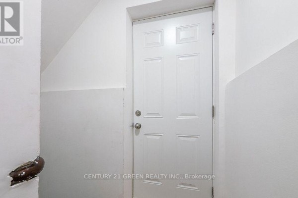Primary Bedroom - 338 Hillside Drive, Mississauga, ON L5M2L7 Photo 4