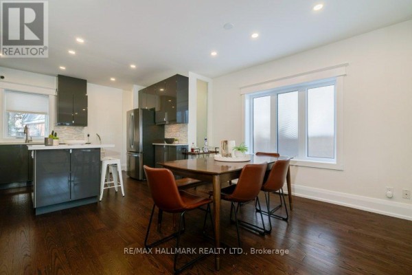 Bedroom 2 - 338 Kenilworth Avenue, Toronto, ON M4L3S8 Photo 5