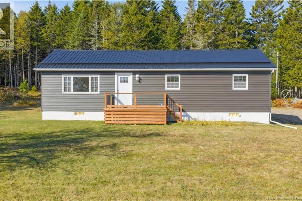 Laundry room - 338 Route 176, Pennfield, NB E5H2L6 Photo 2