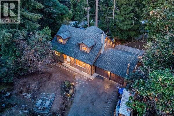 3380 Hickman Pl, Nanaimo