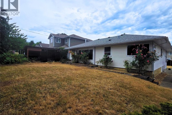 3381 Cowichan Lake Rd, Duncan, BC, photo 2