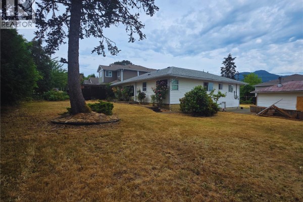 3381 Cowichan Lake Rd, Duncan, BC, photo 3