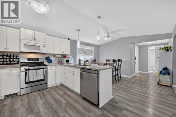 Bedroom - 3381 Village Green Way Unit# 36, West Kelowna, BC V4T1L2 Photo 5