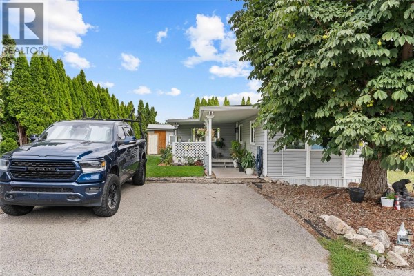 3381 Village Green Way Unit# 47, Westbank