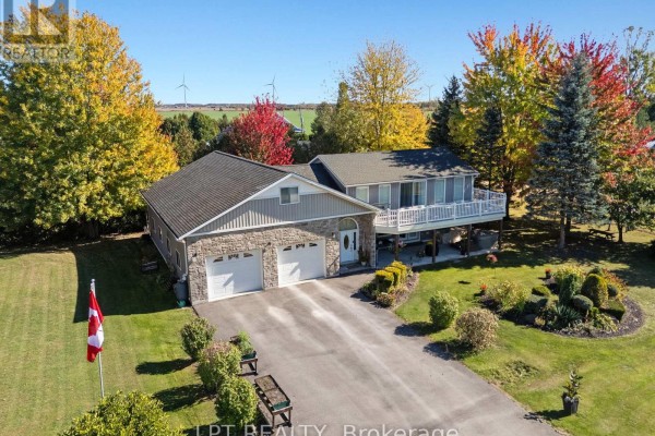 33810 Darryl Court, Bluewater, ON, photo 2