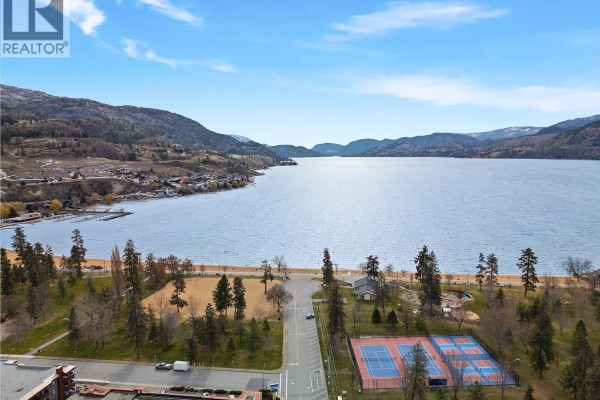 Kitchen - 3388 Skaha Lake Road Unit# 1203, Penticton, BC V2A6G4 Photo 4