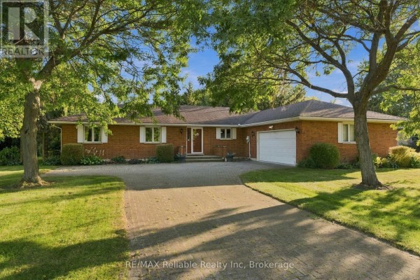 Residential for sale at 33895 Bissonette Avenue, Bluewater, ON - MLS® NOPVin