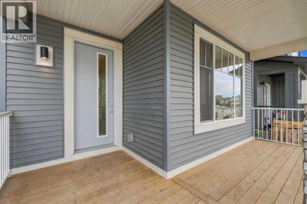 339 Belvedere Drive Se, Calgary, AB, photo 2