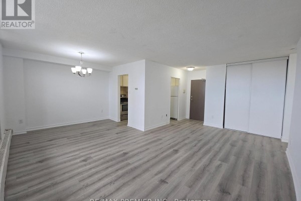 Bedroom 2 - 3390 Weston Road, Toronto, ON M9M2X3 Photo 4