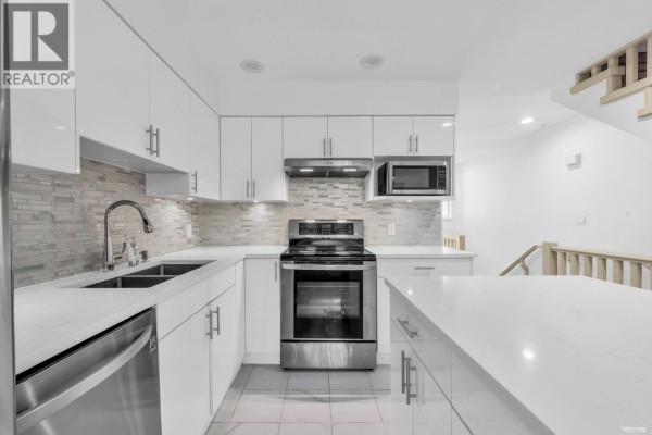 3396 Cobblestone Avenue, Vancouver, BC V5S4S4 Photo 3