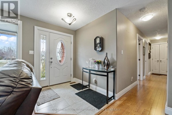 Bedroom - 33960 Queen Street, Bluewater, ON N0M2T0 Photo 5