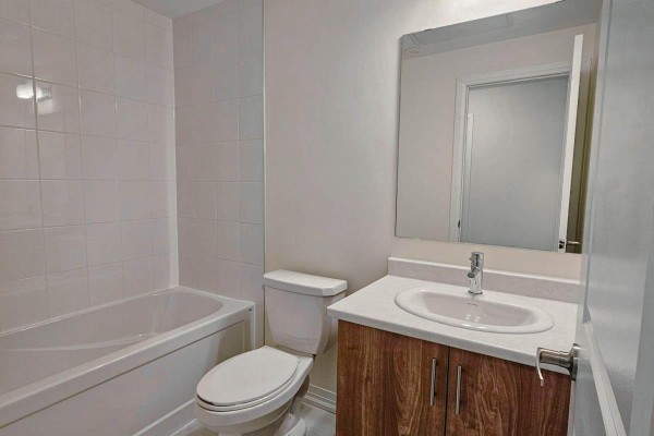 34 - 30 Liben Way, Toronto, ON M1B0E8 Photo 5