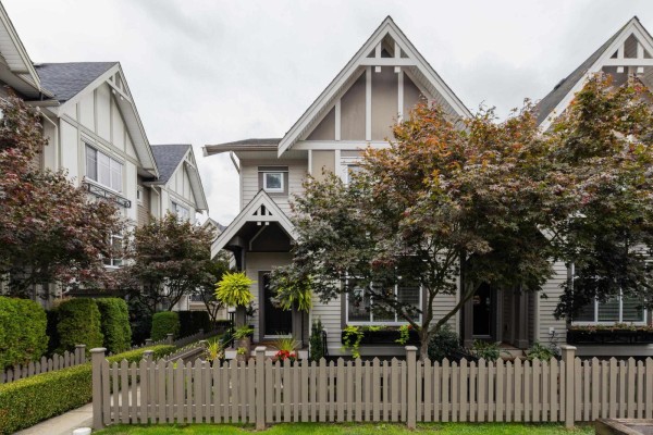 34 6588 195a Avenue, Surrey, BC V4N6N5 Photo 2