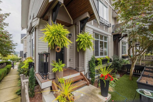 34 6588 195a Avenue, Surrey, BC V4N6N5 Photo 4