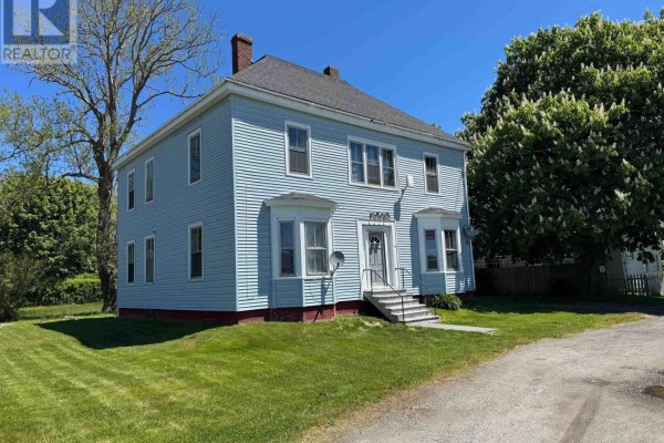 34 Albert Street, Yarmouth, NS B5A3N3 Photo 4