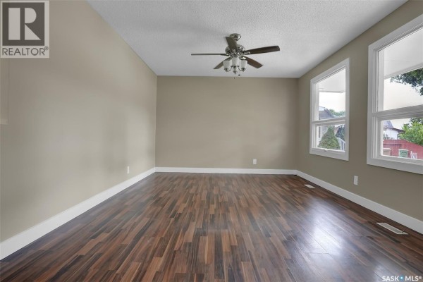 2pc Ensuite bath - 34 Armstrong Bay, Regina, SK S4N4G7 Photo 4