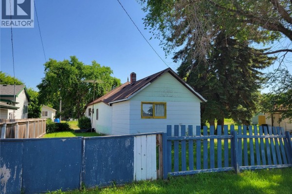 Bedroom - 34 Bantry Street, Lanigan, SK S0K2M0 Photo 5