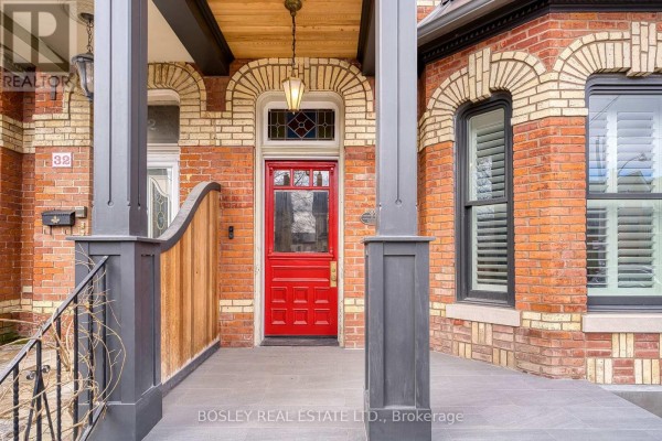 Primary Bedroom - (main House) - 34 Beaconsfield Avenue, Toronto, ON M6J3H9 Photo 4
