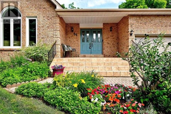 34 Captain Armstrong Lane, Markham, ON, photo 2