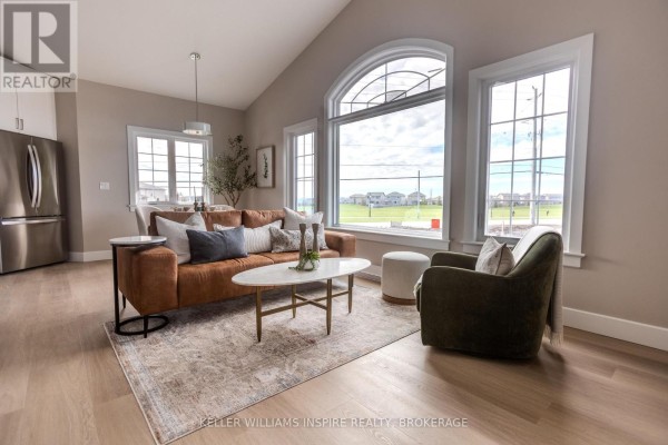 Great room - 34 Carly Place, Loyalist, ON K7N0G2 Photo 2