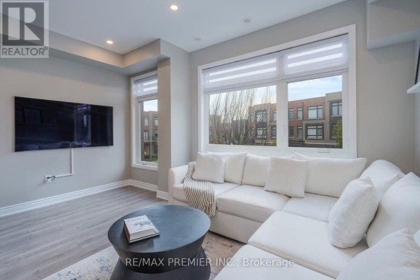 Eating area - 34 Dalhousie Street, Vaughan, ON L4L0L6 Photo 4