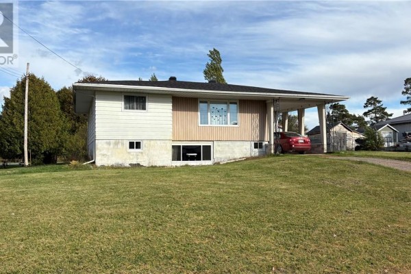 34 Dollard, Noelville, ON P0M2N0 Photo 2