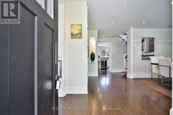 34 Edgecombe Avenue, Toronto, ON, photo 3