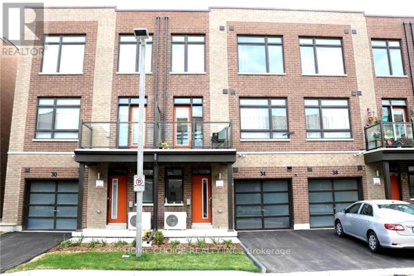 34 Engel Street E, Vaughan, ON L4L0G9 Photo 2