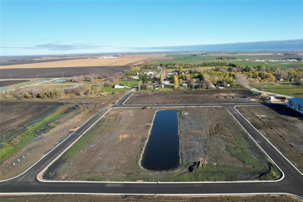 34 Farmer Road, New Bothwell, MB R0A1C0 Photo 2