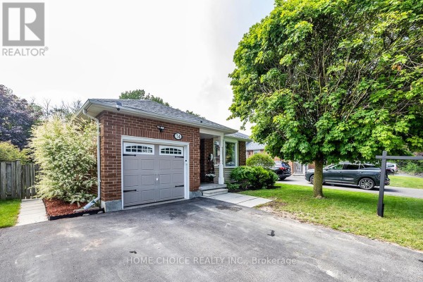 34 Goldpine Avenue, Clarington, ON, photo 2