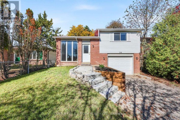 Kitchen - 34 Hickling Trail, Barrie, ON L4M5S4 Photo 3