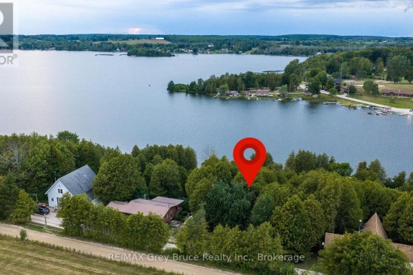 34 Hilltop Drive, South Bruce Peninsula, ON N0H1A0 Photo 5