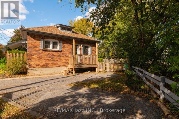 34 Jackson Avenue, Peterborough, ON, photo 3