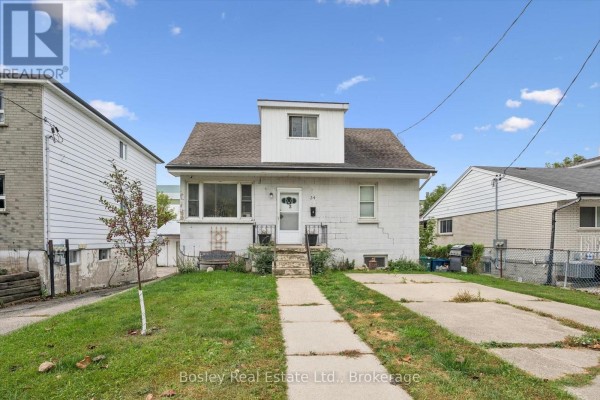 34 Jaffray Street, Cambridge, ON N1R3H9 Photo 2