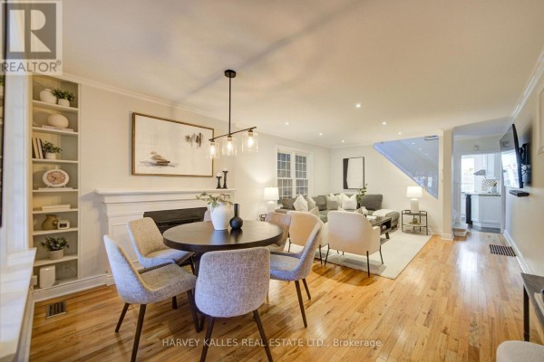 Kitchen - 34 Kenwood Avenue, Toronto, ON M6C2R9 Photo 4