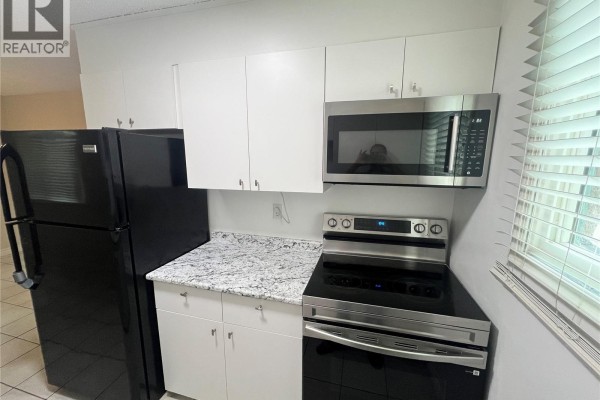 2pc Bathroom - 34 Killarney Way, Regina, SK S4S6X8 Photo 4