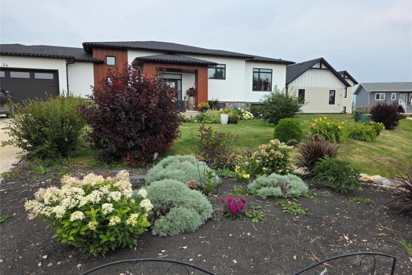 34 King Bay, Oakville, MB R0H0Y0 Photo 2