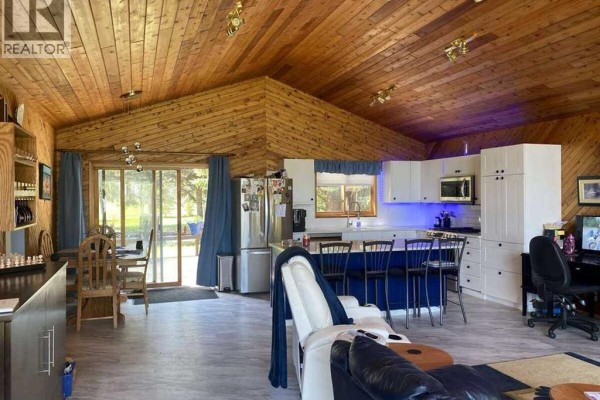 34 Lakeshore Drive, Grandview, AB, photo 3