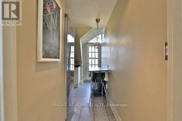34 Macpherson Avenue, Toronto, ON M5R1W8 Photo 4