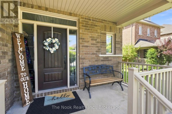 Great room - 34 Mahaffy Place, Clarington, ON L1E0H9 Photo 3