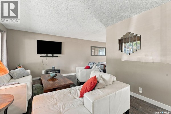 Bedroom - 34 Mcaskill Crescent, Saskatoon, SK S7J2P5 Photo 5