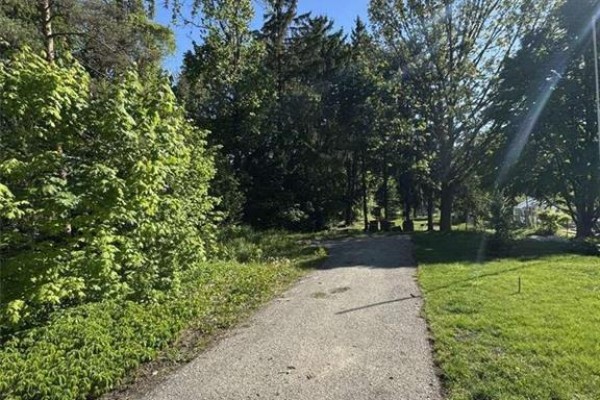 34 Mcdougall Road, Waterloo, ON, photo 3