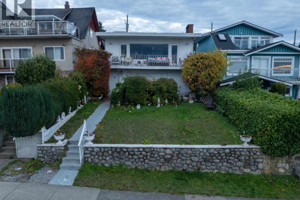 34 N Hythe Avenue, Burnaby, BC V5B1G4 Photo 4