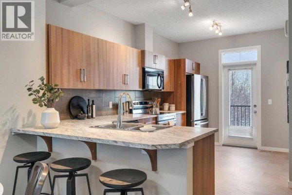 34 New Brighton Point Se, Calgary Photo 3