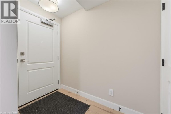 2pc Bathroom - 34 Norman Street Unit# 211, Brantford, ON N3R2Y1 Photo 4