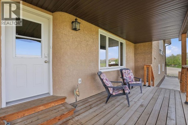 Kitchen - 34 Oak Avenue, Okotoks, AB T1S1K6 Photo 3