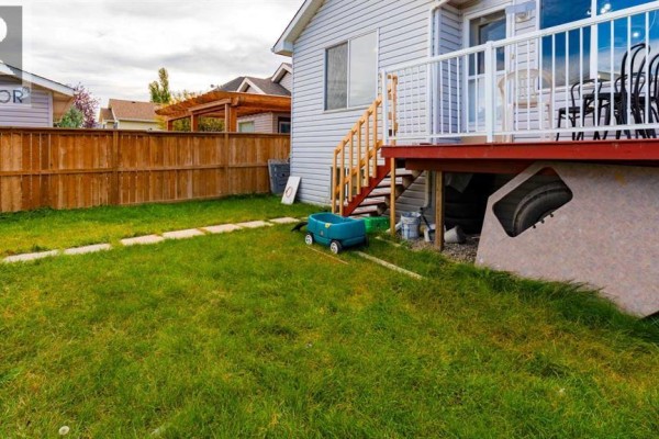 Bedroom - 34 Prestwick Landing Se, Calgary, AB T2Z3S3 Photo 3