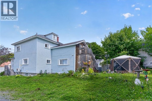 34 Stanley Street, Campbellton, NB E3N1H2 Photo 4