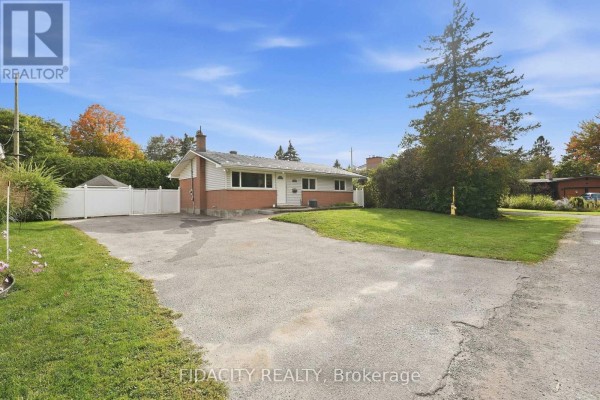 34 Stinson Avenue, Ottawa, ON K2H6N3 Photo 2