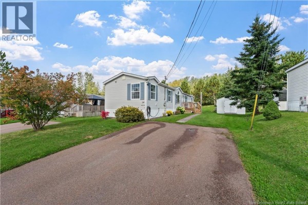 Bedroom - 34 Ulysse Drive, Dieppe, NB E1A7C1 Photo 2